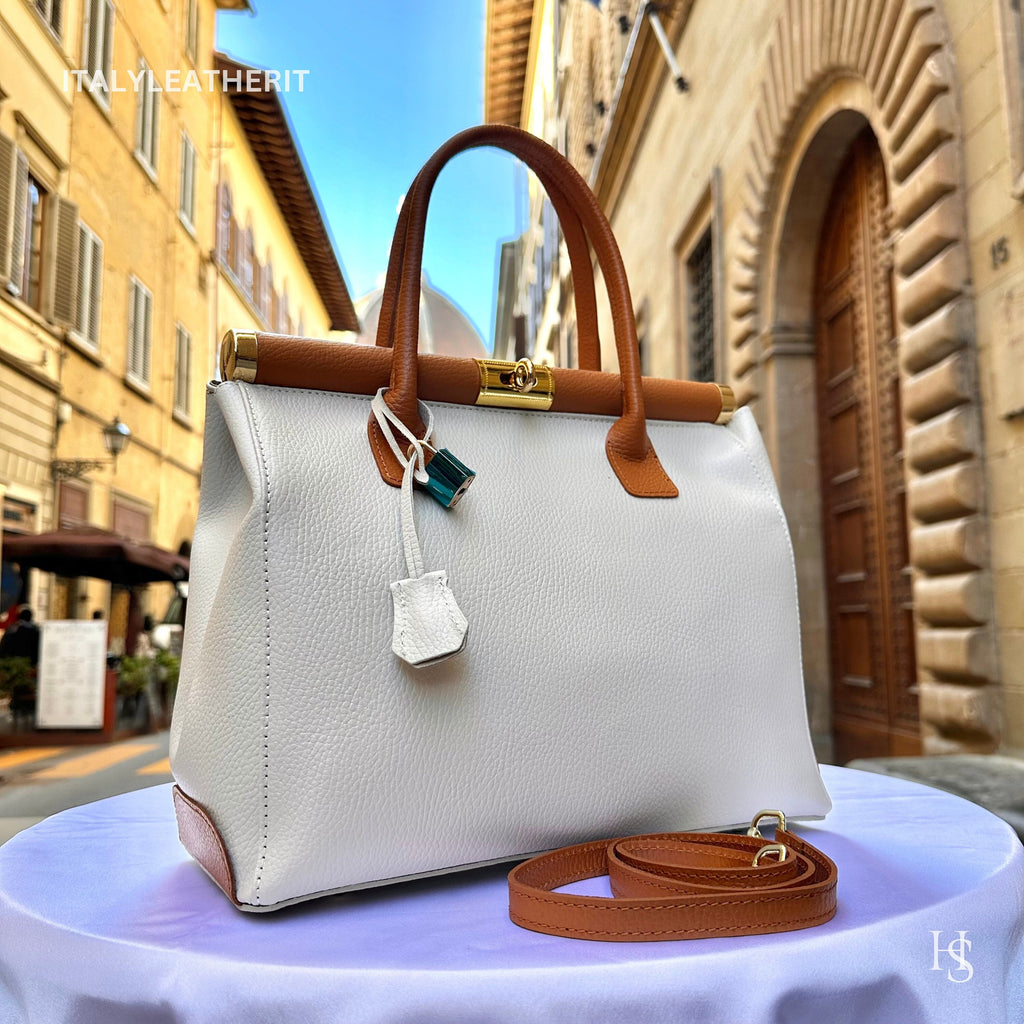 Bolsos de piel italiano hechos a mano para mujer.
