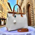 Bolsos de piel italiano hechos a mano para mujer.