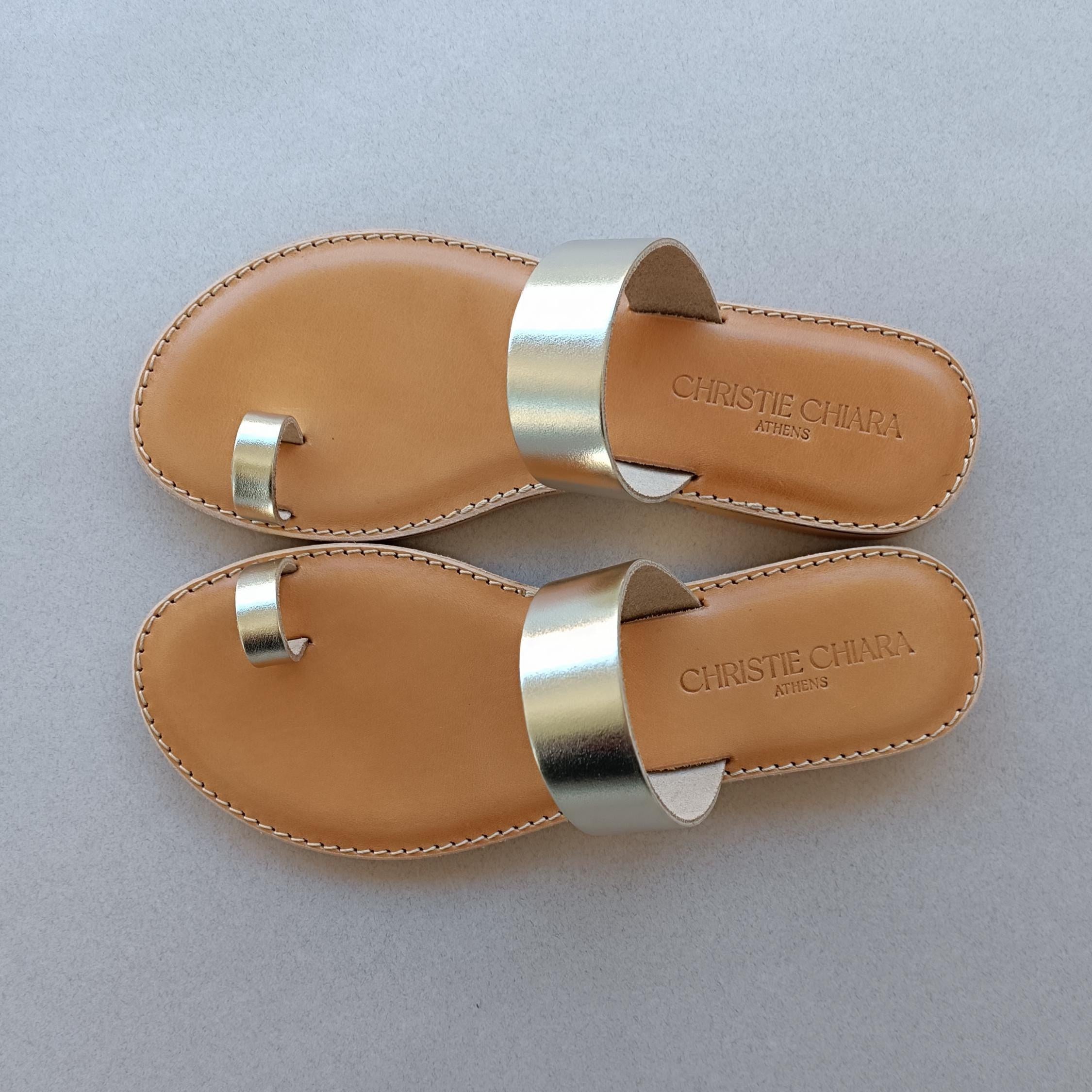 Sandalias con anillo para el dedo del pie, sandalias planas hechas a mano.