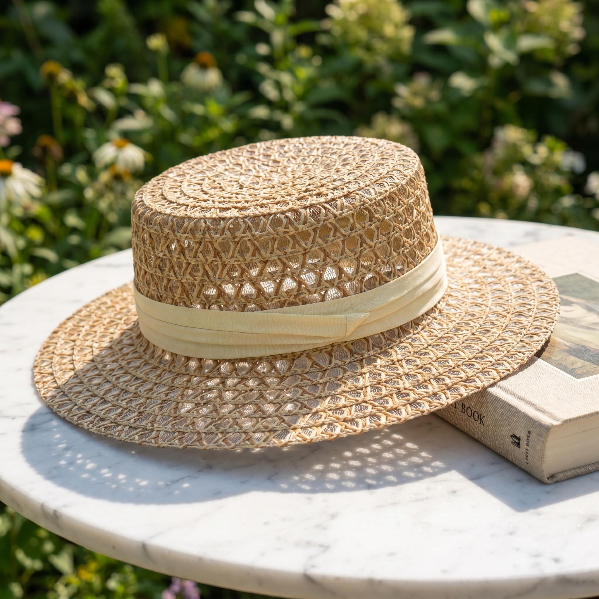 Sombrero de paja estilo canotier francés para mujer.
