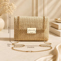 Bolso de hombro tejido cruzado estilo Boho con cadena.