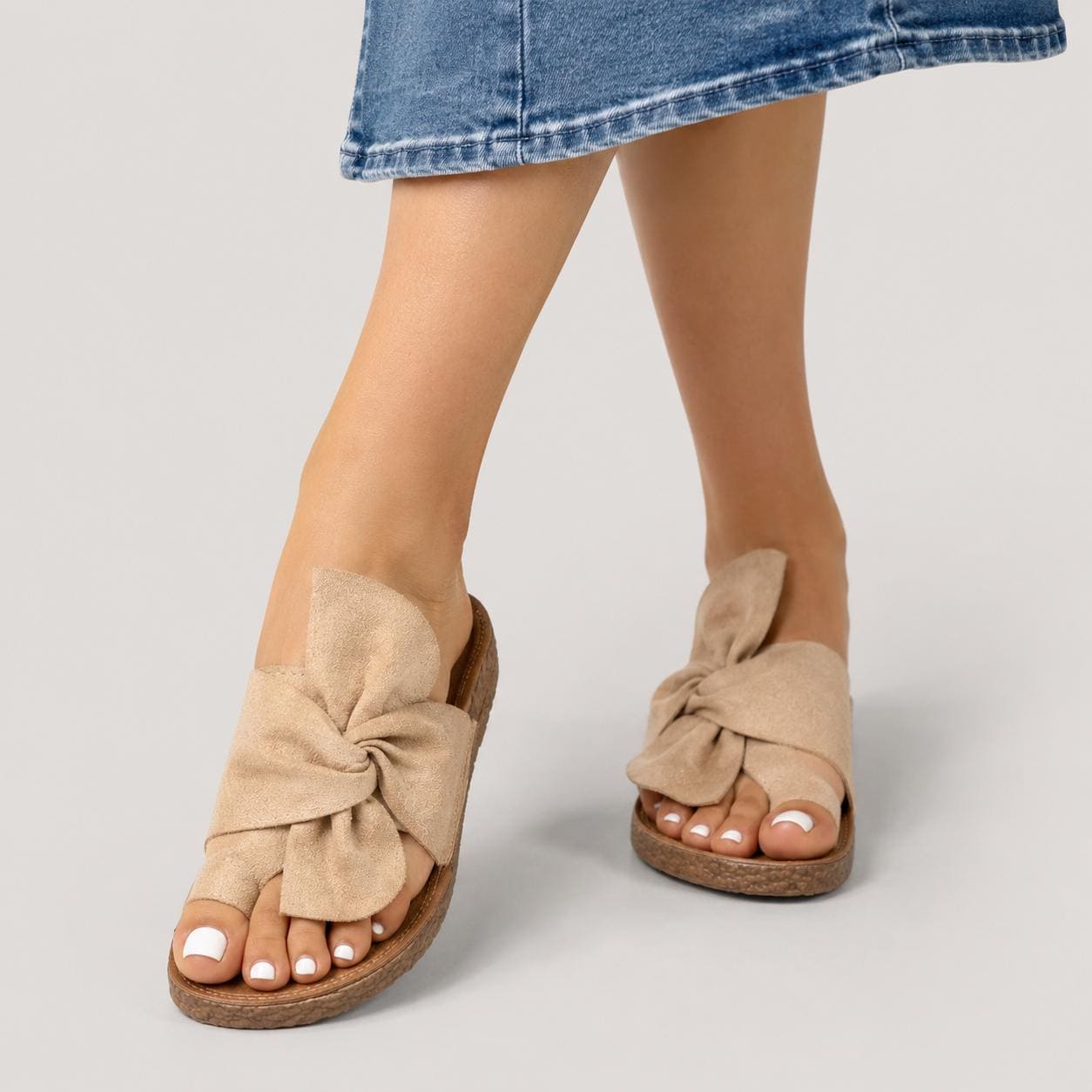 Sandalias de verano con lazo